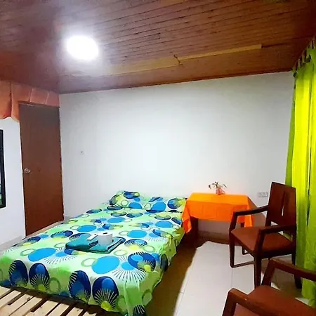 Habitación en casa particular Nahimara Champeta *